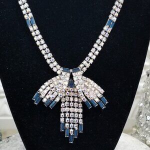 Gorgeous Vtg Aurora Borealis & Blue Baguette Rhinestone Fringe Dangle Necklace